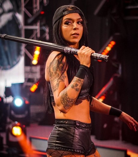 Cora Jade perfekte fotos