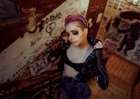 Margo Kuzina kunst nackt foto