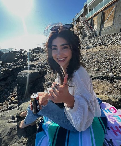 Alexa Mansour nacktheit erotische foto