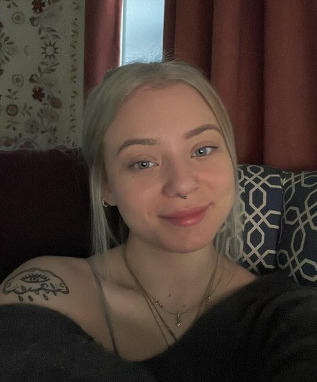 Isabella Dorta erotische nackten galerien