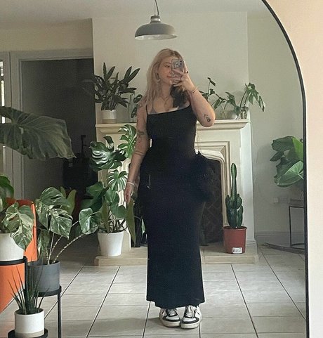 Isabella Dorta hd akt bild