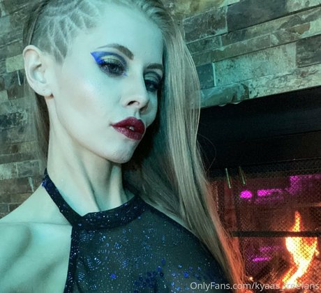 kyaas freefans erwachsene nette foto