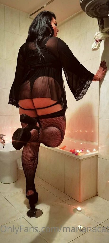 marianacatalina284 exklusive nackten bilder