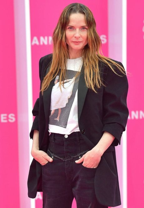 Rebecca Ferguson heiße hd foto