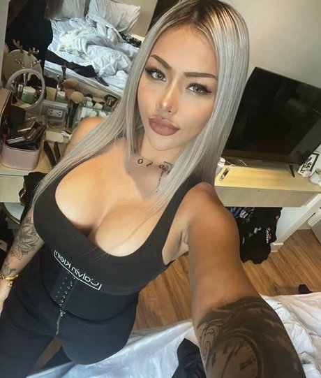 SamitaXXX exklusive nacktheit foto