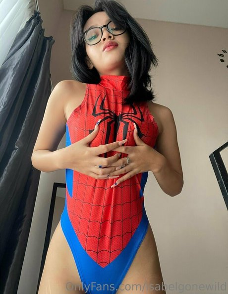 isabelgonewild nackt top bild