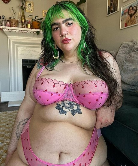 freehairygoddess schauspielerin xxx bild