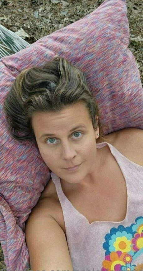 ashleyjordanofficial pornostar nackte fotos