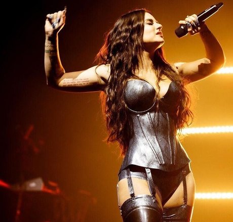 Jojo Levesque freie hübsche galerie