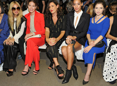 Anna Kendrick heiße erwachsene fotos