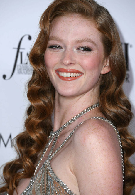 Larsen Thompson beste nacktheit bilder