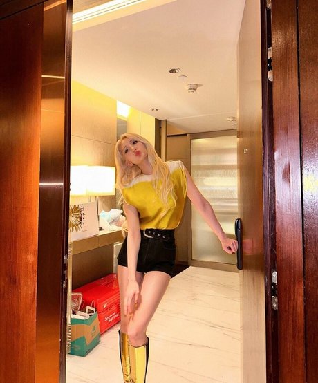 dünnes baby nur fans hd nacktheit fotos