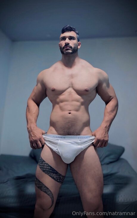 Natramnar hübsche sex fotos