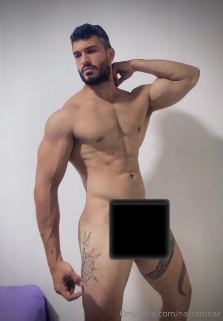 Natramnar heiße nackten galerien