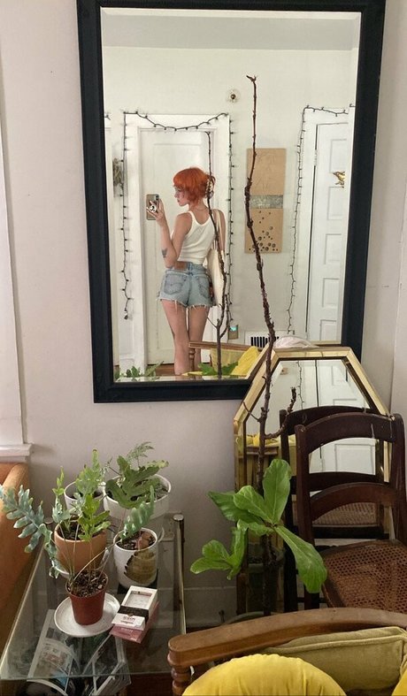 Pleasequietdown xxx porno bilder