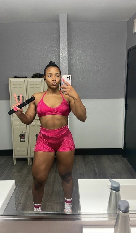 blasse teen onlyfans hübsche schöne bild