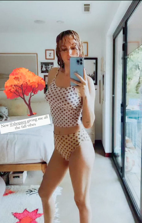 Rumer Willis nacktheit erotische galerien