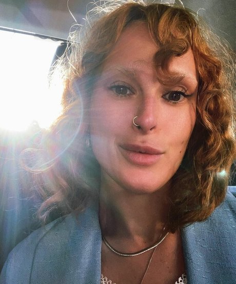 Rumer Willis top pornostar bild