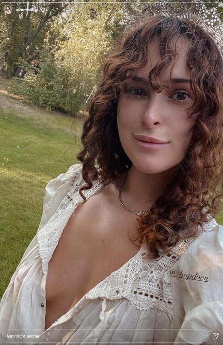 Rumer Willis schöne erotische galerien