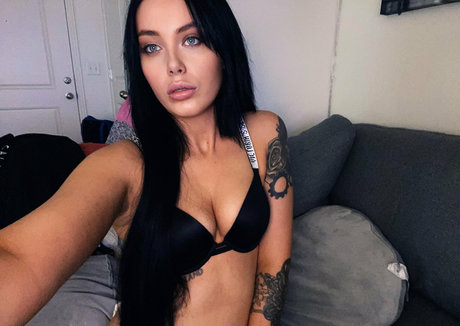 Deavanclegg1 nackt pornostar galerie