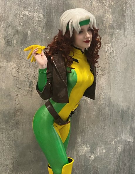 Ulichan schauspielerin exklusive bild