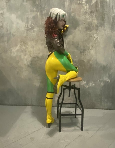 Ulichan pornostar akt galerie