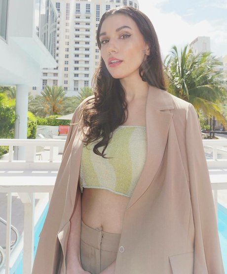 Grace Caroline Currey hd heiße archiv