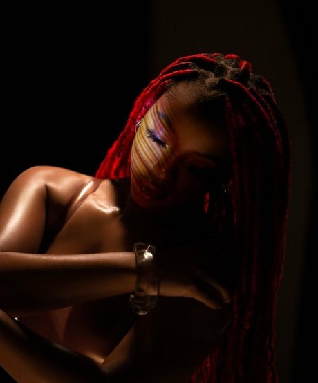 dicke asiatische onlyfans hd kunst archiv