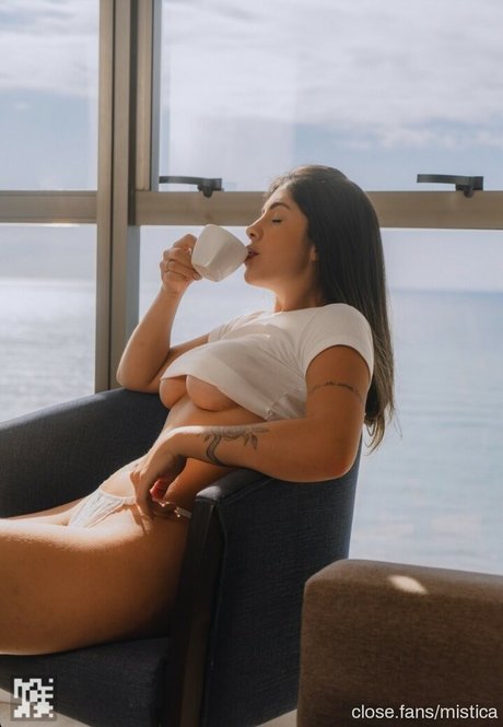 Misticatv Streamer Pubg model beste fotos