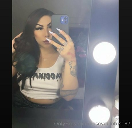 ohsoyoulotus187 erotische schöne bild