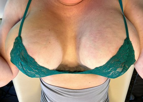 elaysmithfree heiße schöne archiv