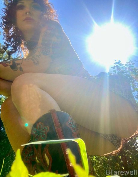 forwardfarewell exklusive erotische galerie