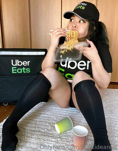 itsakidearest model schöne bilder