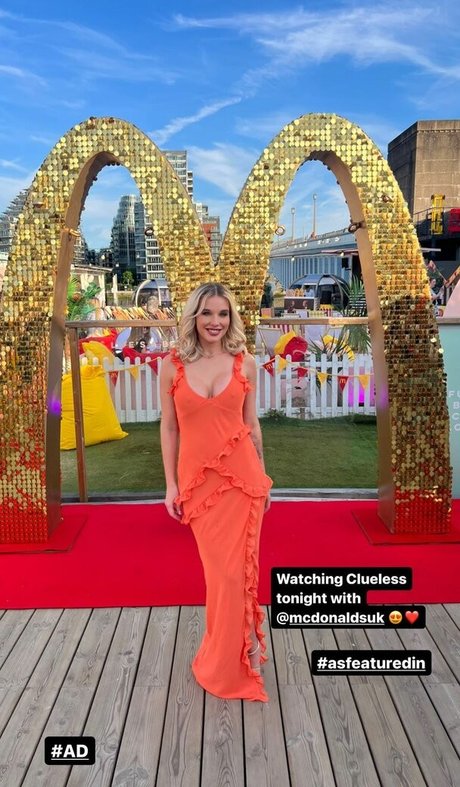 Helen Flanagan xxx pornographische galerie