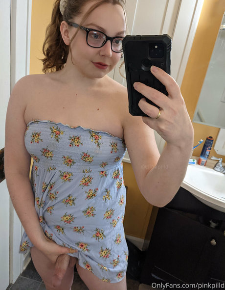 tsalanah model nackt bilder