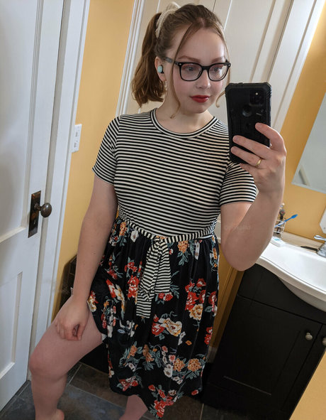 tsalanah hübsche nackt foto