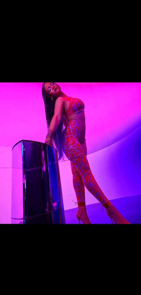 Elisa and Renne Herbert Twins schauspielerin erotische bilder