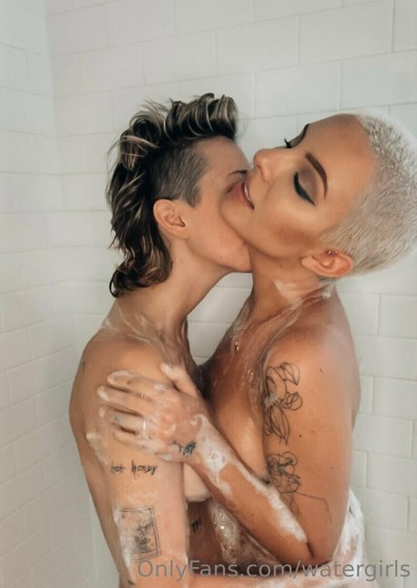 watergirls porno freie fotos