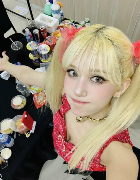 WomenK pop model porno archiv