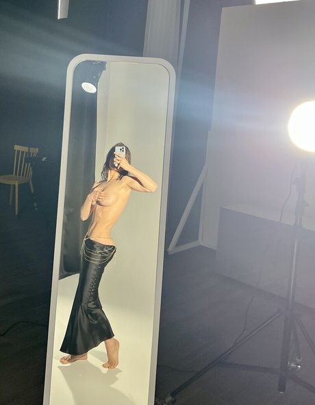 Toma Efremova perfekte hd bild