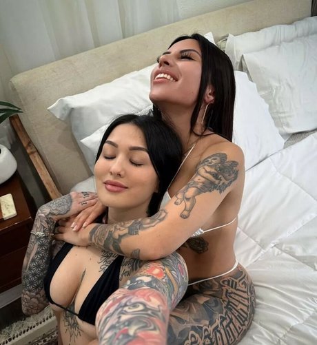 Taylor Roze freie pornographische galerie