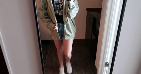 SarahKey heiße akt bild