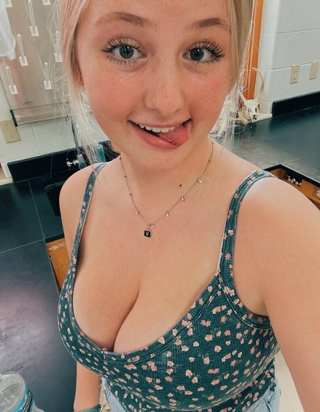 Anya Truax nacktheit freie galerien