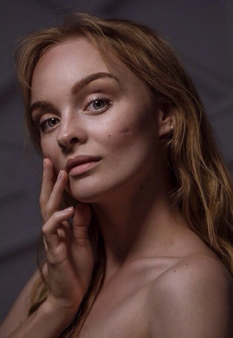 Sophie Katssby kunst porno galerien