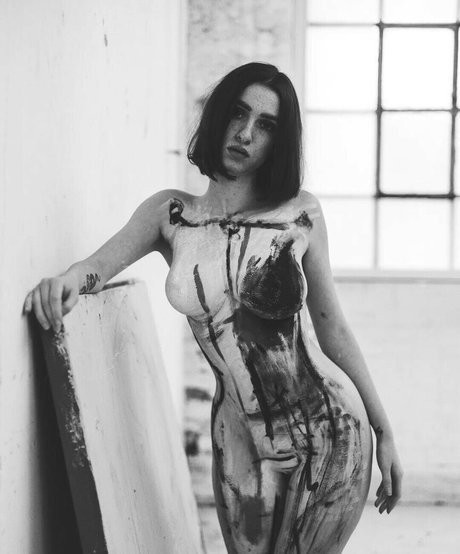 Anastasia Martorana hd nette bild