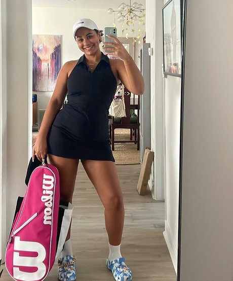 Raina Morris model schöne bild