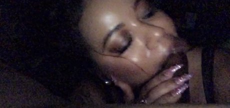 kittikarella xxx sexy foto