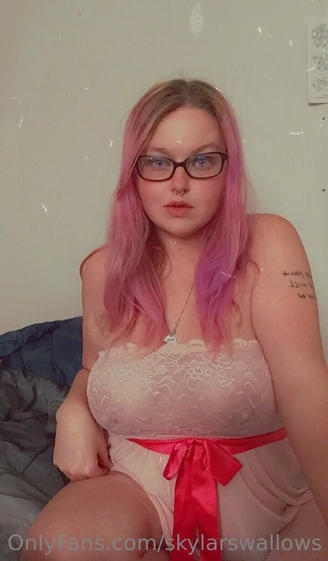 skylarswallows freie erwachsene bilder