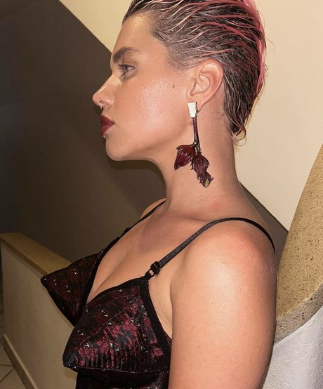 Bruna Linzmeyer beste erwachsene foto