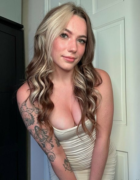 sweetlikekendi hd nackt archiv